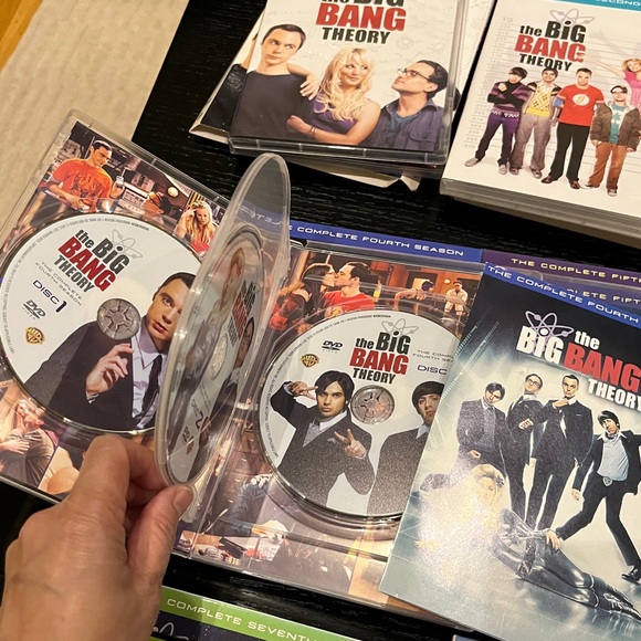 The Big Bang Theory Complete DVD Set Seasons 1-10, USED. - Picture 9 of 16